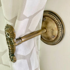 Seahorse Hook | Curtain Hold Back | Curtain Tie Back | Jewellery Hook | Antique Brass | Iron