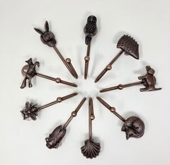 Antique Copper Animal Metal Hooks. Versatile Tie-Back & Towel Hook for Bathroom and Bedroom, Durable Iron Construction