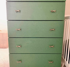 Antique Bronze Running Fox Knob. Detailed, Nature-Inspired Design in Vintage Bronze Finish for Cabinets, Drawers, & Furniture