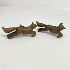 Antique Bronze Running Fox Knob. Detailed, Nature-Inspired Design in Vintage Bronze Finish for Cabinets, Drawers, & Furniture