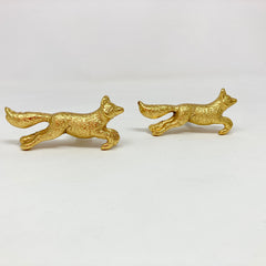 Running Fox Woodland Knob in Gold. Elegant, Nature-Inspired Design with a Gold Finish for Cabinets, Drawers, & Furniture