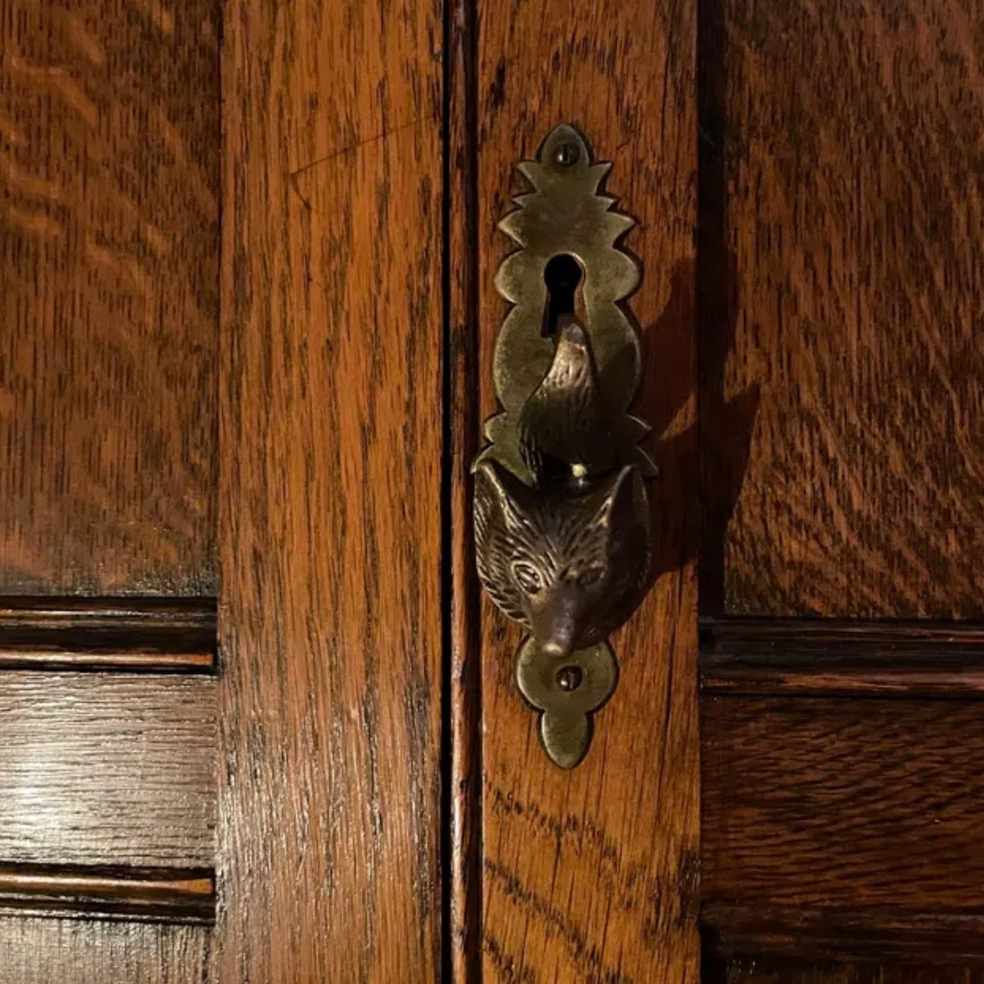 Our cute Antique Mr. Fox brings a playful element to your furniture.