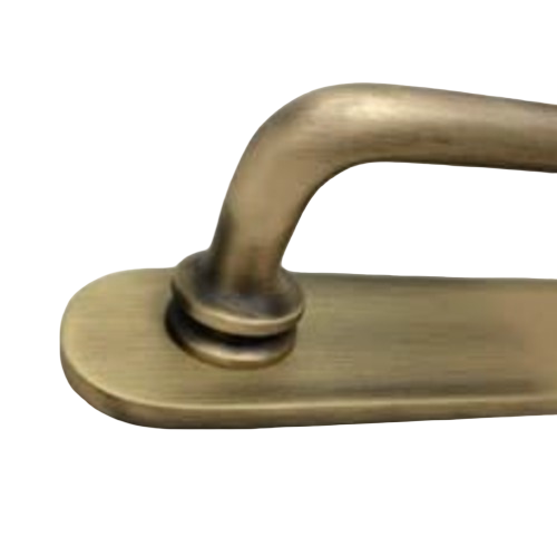 Lacquered Antique Brass Reeded Handle With Backplate