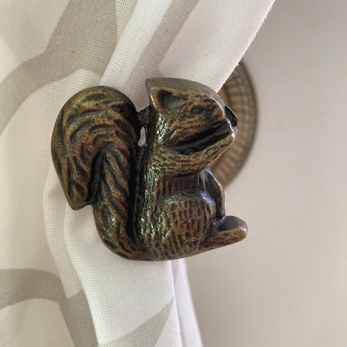 Squirrel Curtain Hook