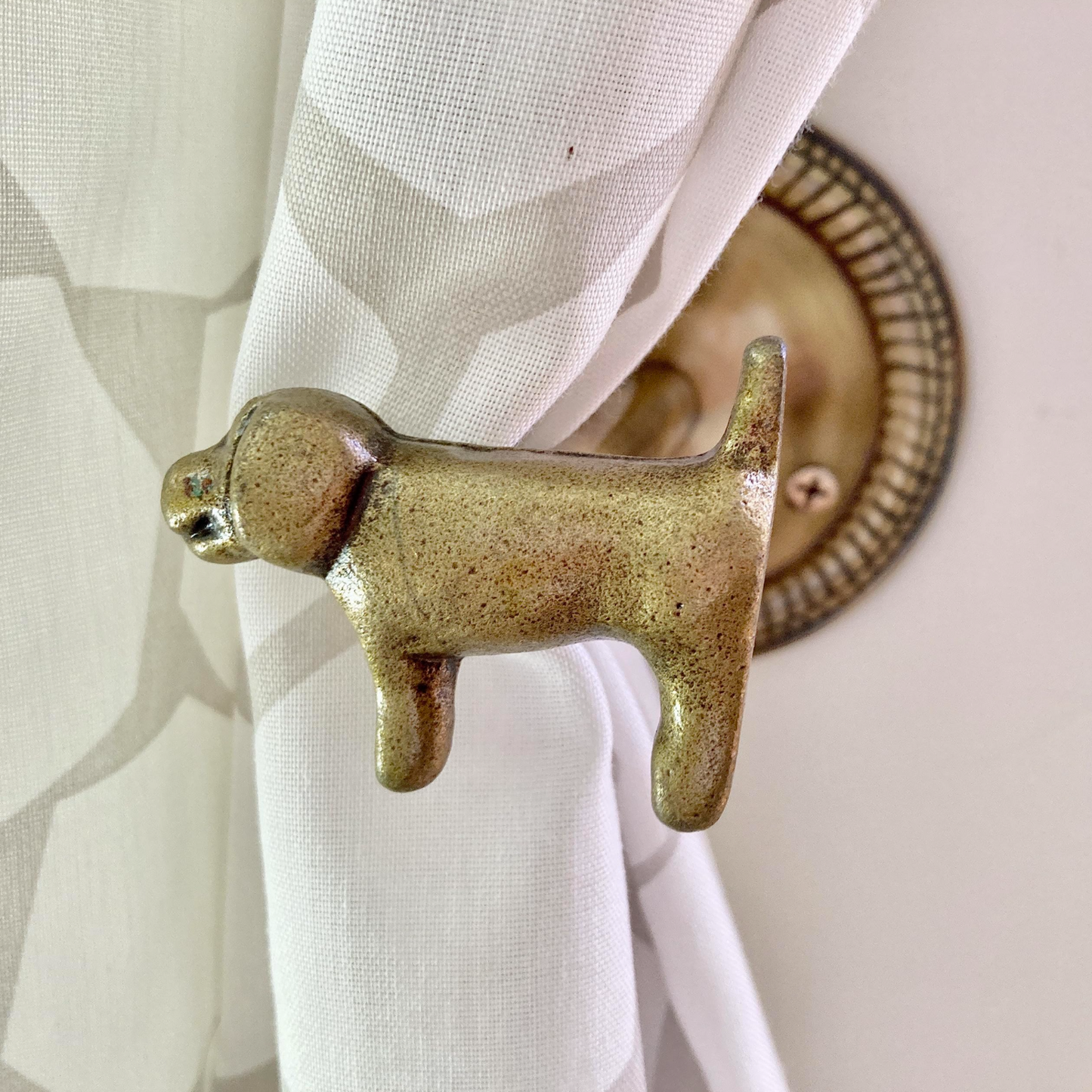 Dog Curtain Hook
