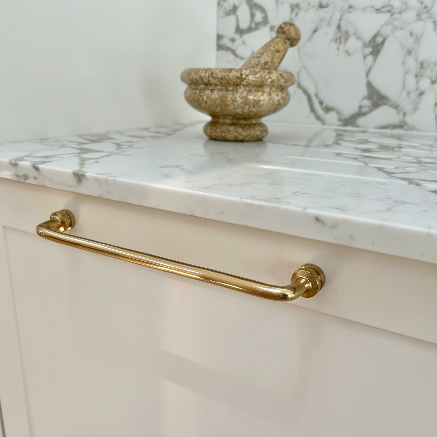 Unlacquered Brass Reeded Handle With Optional Backplate