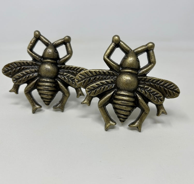 GIANT Antique Brass Bee Insect Drawer Knob Metal Cabinet Knobs Dresser Knob Cabinet Knob