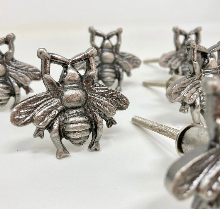 ANTIQUE PEWTER Metal Bee Knob - Knob Home decor drawer pull Cabinet