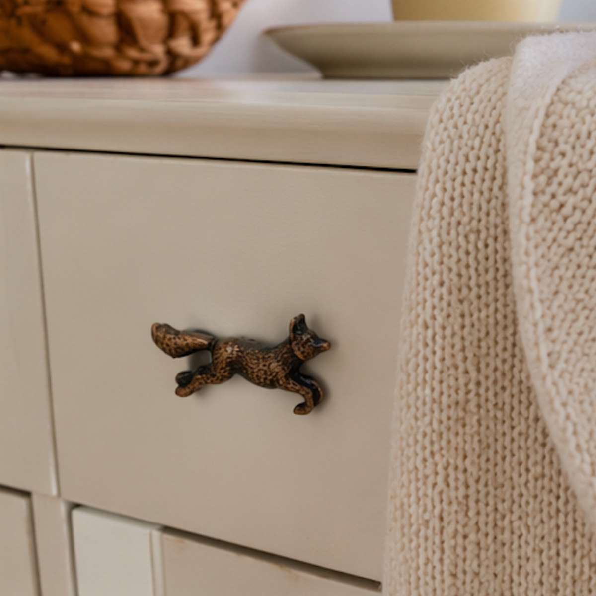 Running Fox Vintage Animal Knob