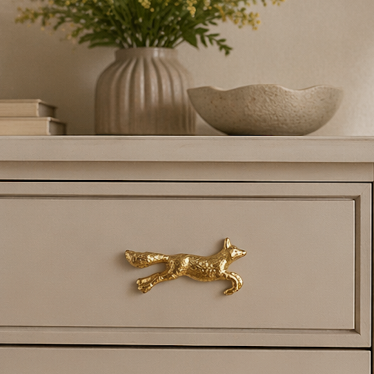 Running Fox Vintage Animal Knob