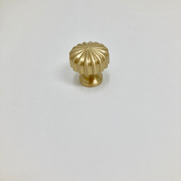 Sunflower Pull Knob Solid Brass 25mm or 30mm | Kitchen Replacement Knob, Furniture Knob, Cabinet Knob, Kitchen Door Knob