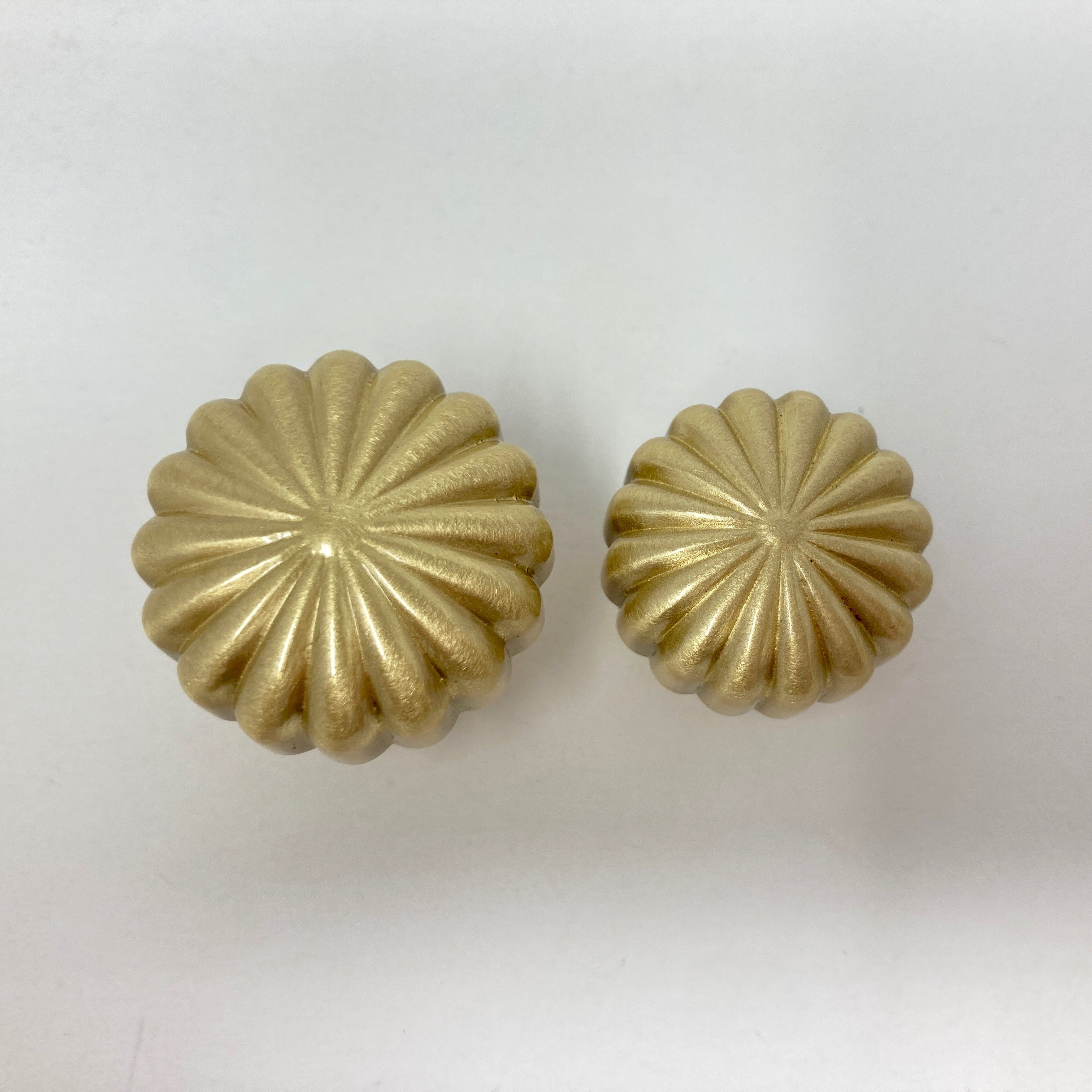 Sunflower Pull Knob Solid Brass 25mm or 30mm | Kitchen Replacement Knob, Furniture Knob, Cabinet Knob, Kitchen Door Knob