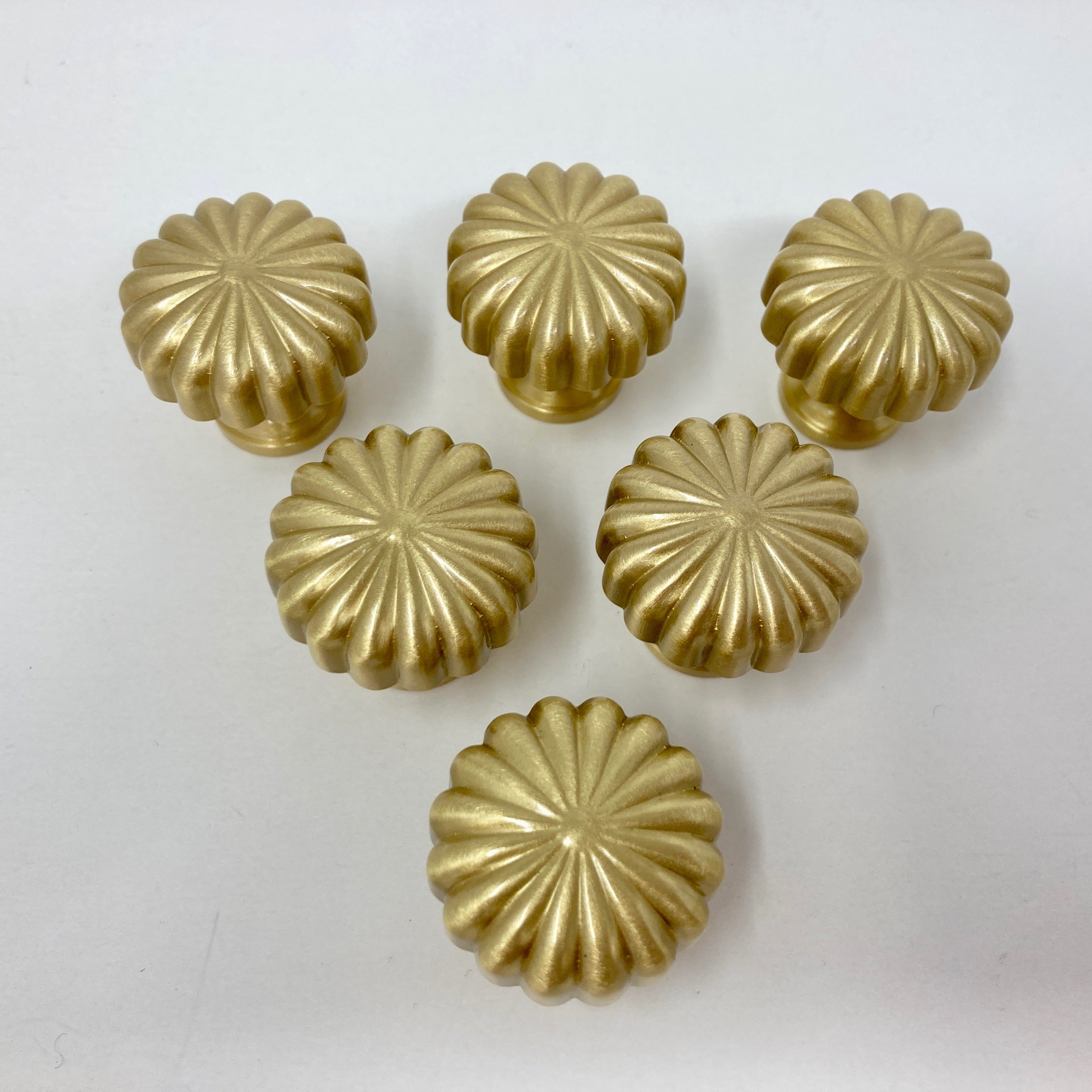 Sunflower Pull Knob Solid Brass 25mm or 30mm | Kitchen Replacement Knob, Furniture Knob, Cabinet Knob, Kitchen Door Knob