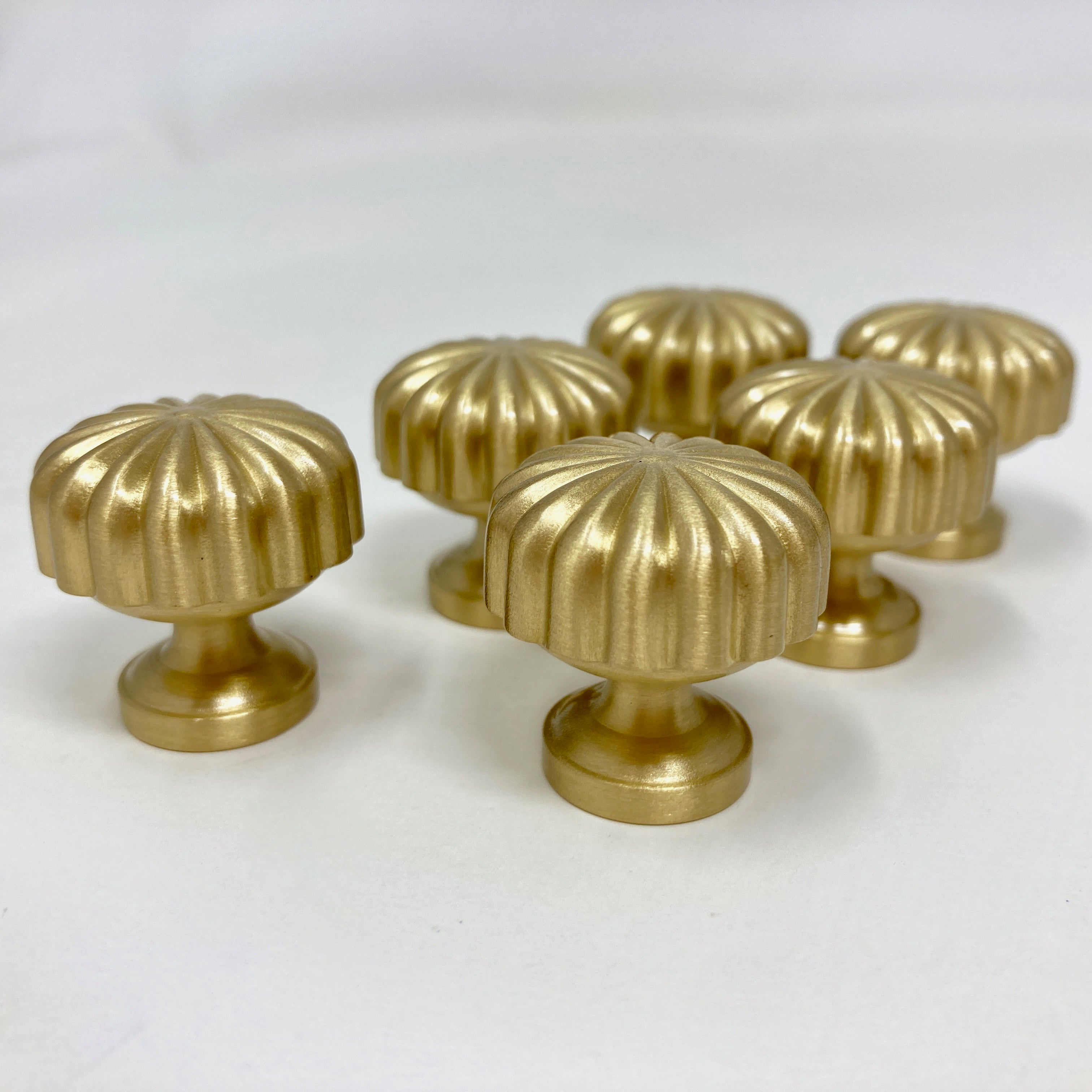 Sunflower Pull Knob Solid Brass 25mm or 30mm | Kitchen Replacement Knob, Furniture Knob, Cabinet Knob, Kitchen Door Knob