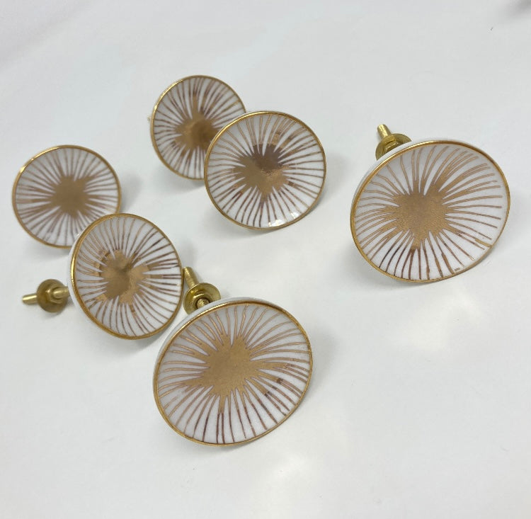 Hand Painted Ceramic White & Gold Drawer Pull, Drawer Knobs Cabinet Knobs and Pulls Unique Decorative