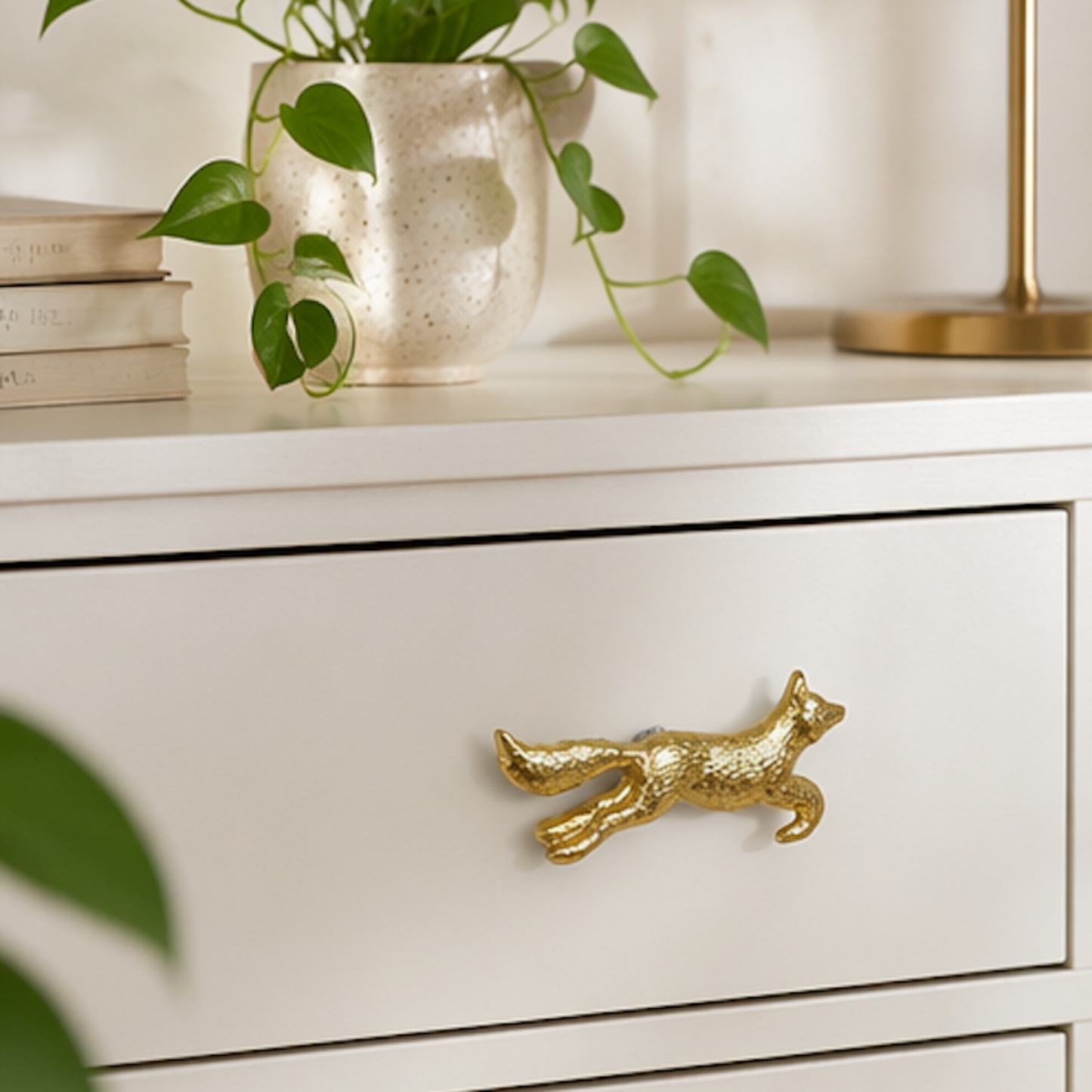Running Fox Vintage Animal Knob