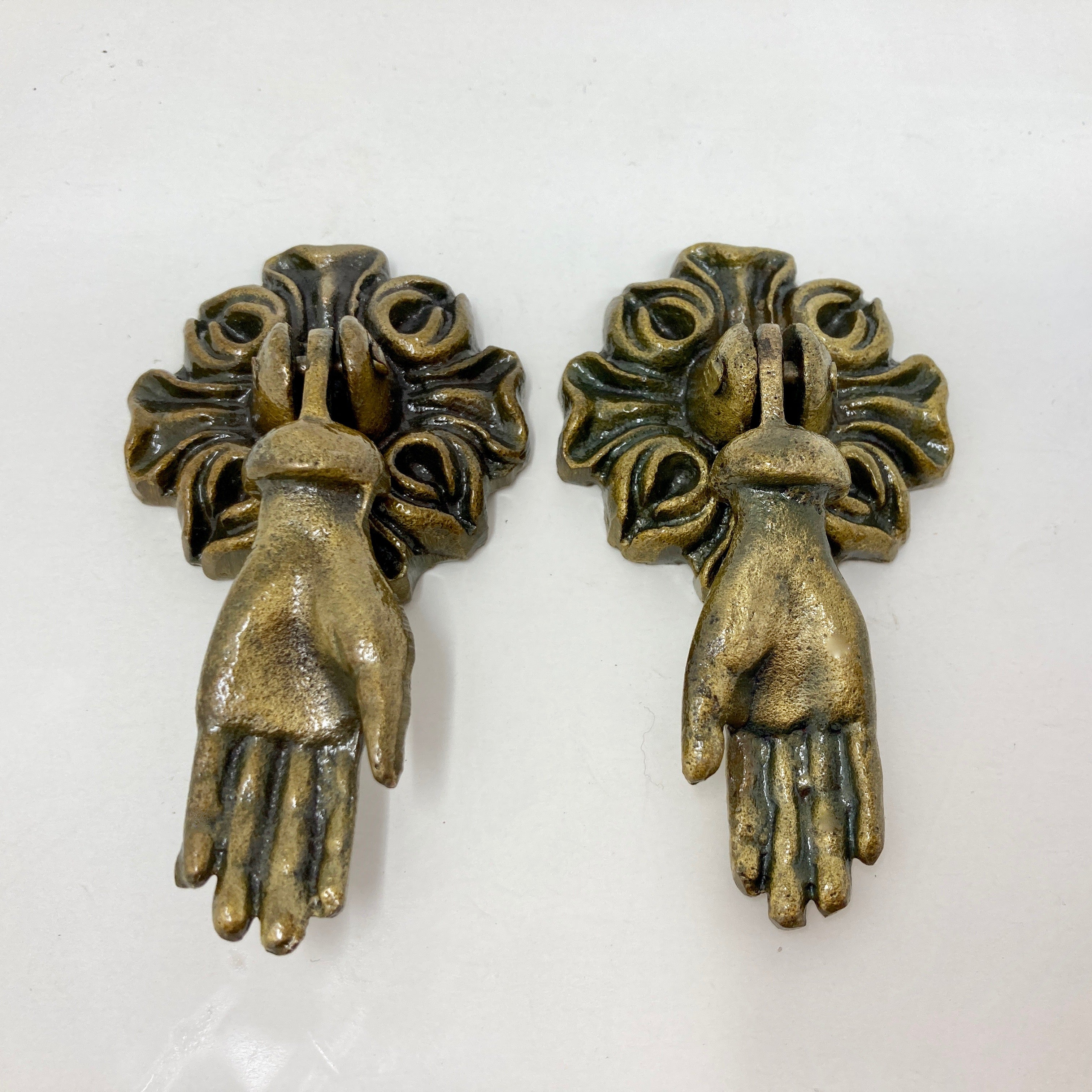 Victorian Style Pair (x 2) Vintage Hands Iron Drawer Pulls. French Chic, Cabinet Door Handle, Door Knob