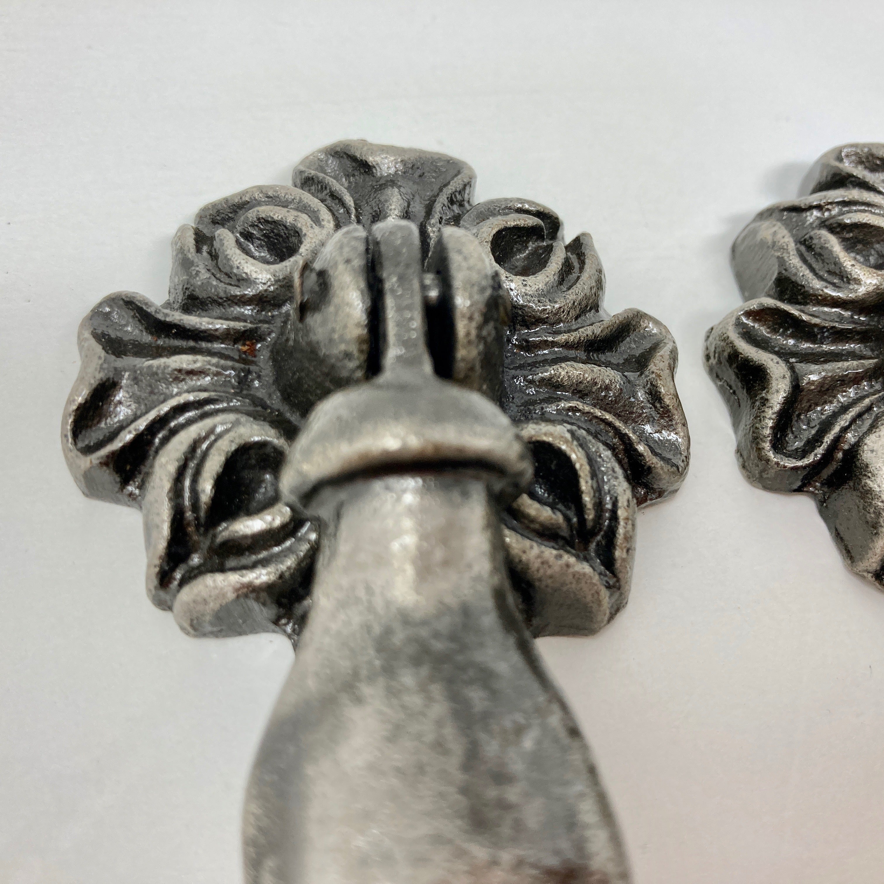 Victorian Style Pair (x 2) Vintage Hands Iron Drawer Pulls. French Chic, Cabinet Door Handle, Door Knob