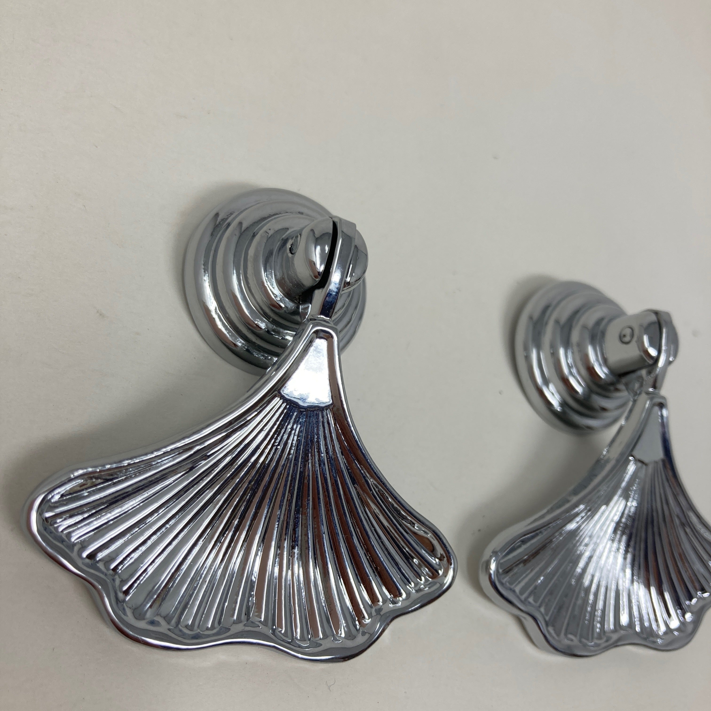 Art Deco Fan Knob in Gold, Silver or Antique Pewter. Wardrobe, Furniture, Cabinet Knob, Kitchen Door Knob