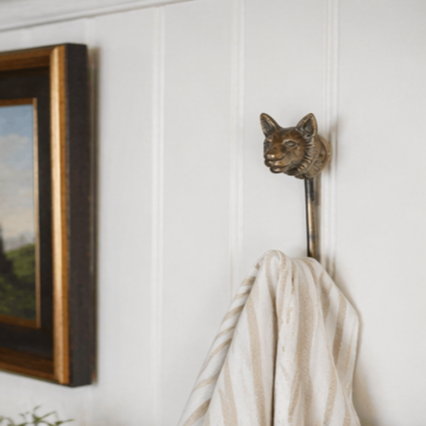 Bear Head Hook