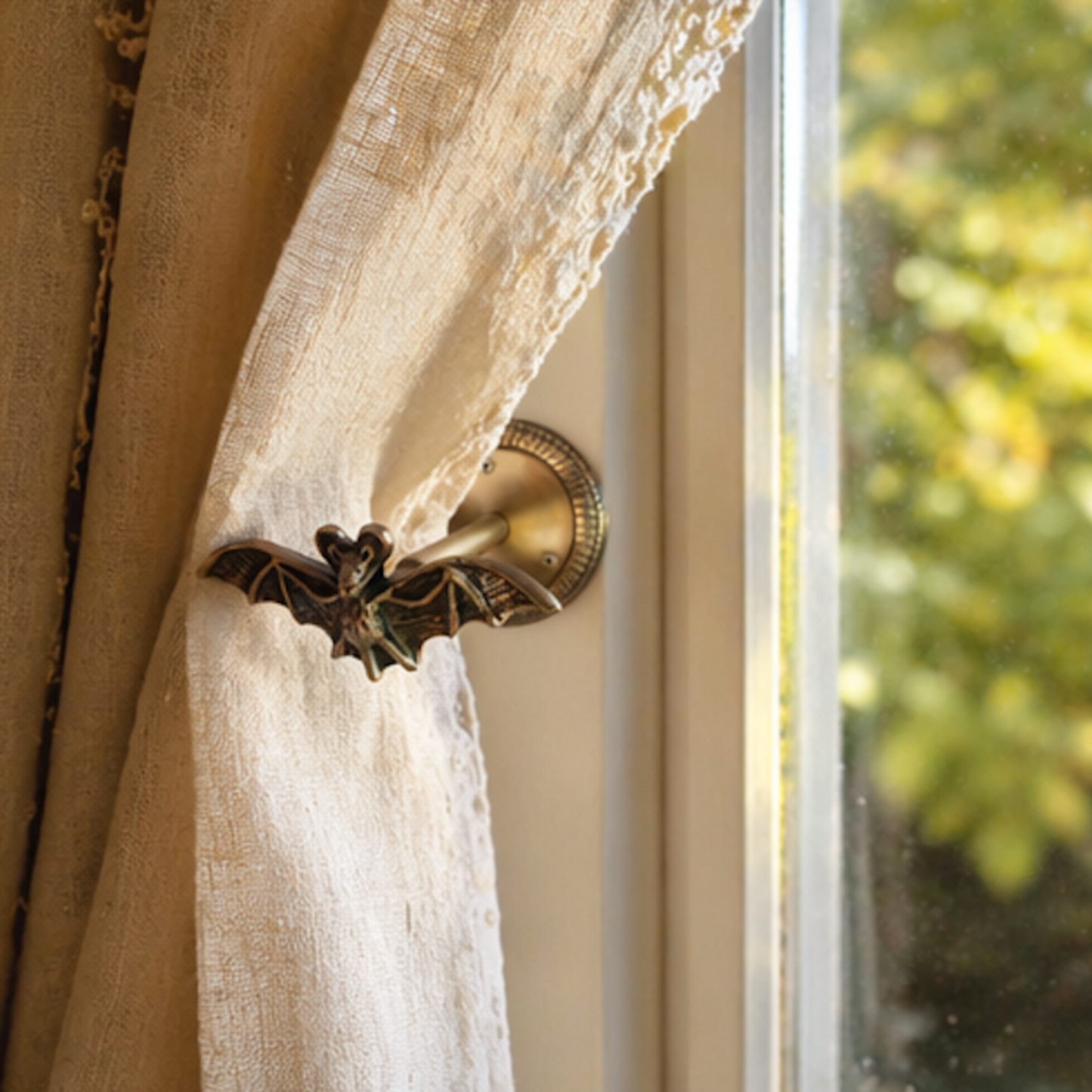 Bat Curtain Hook