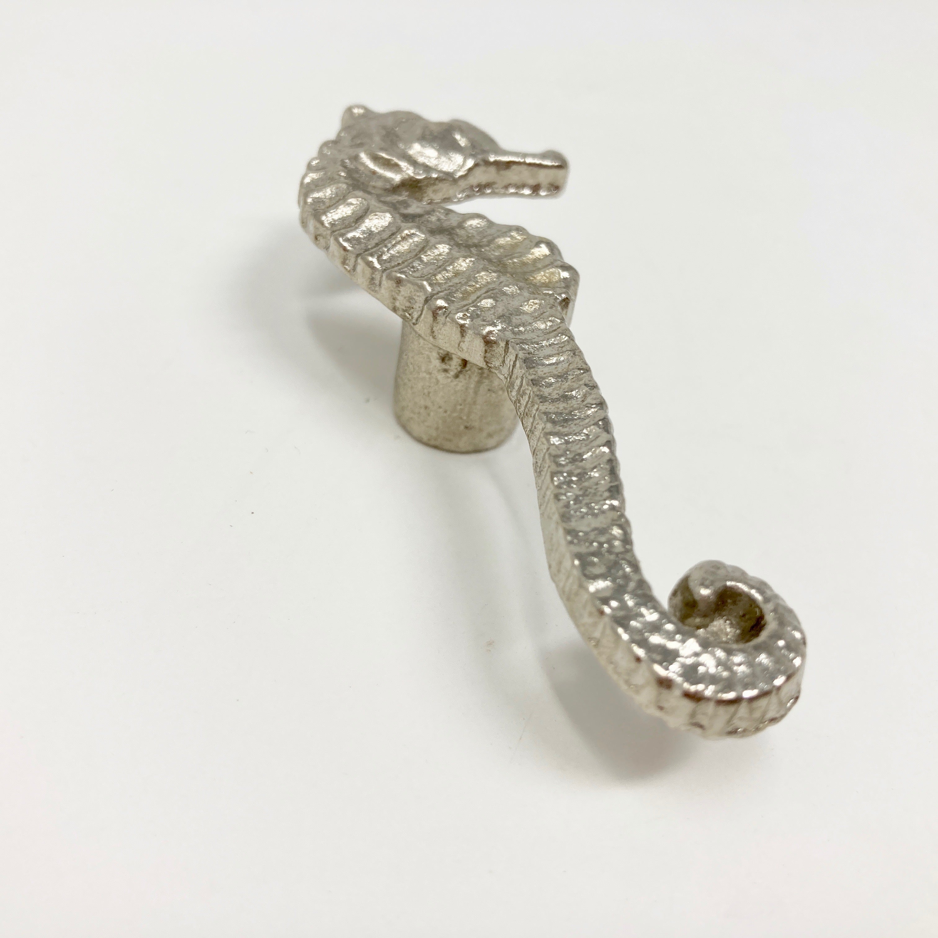 Elegant Metal Seahorse Knob in Silver