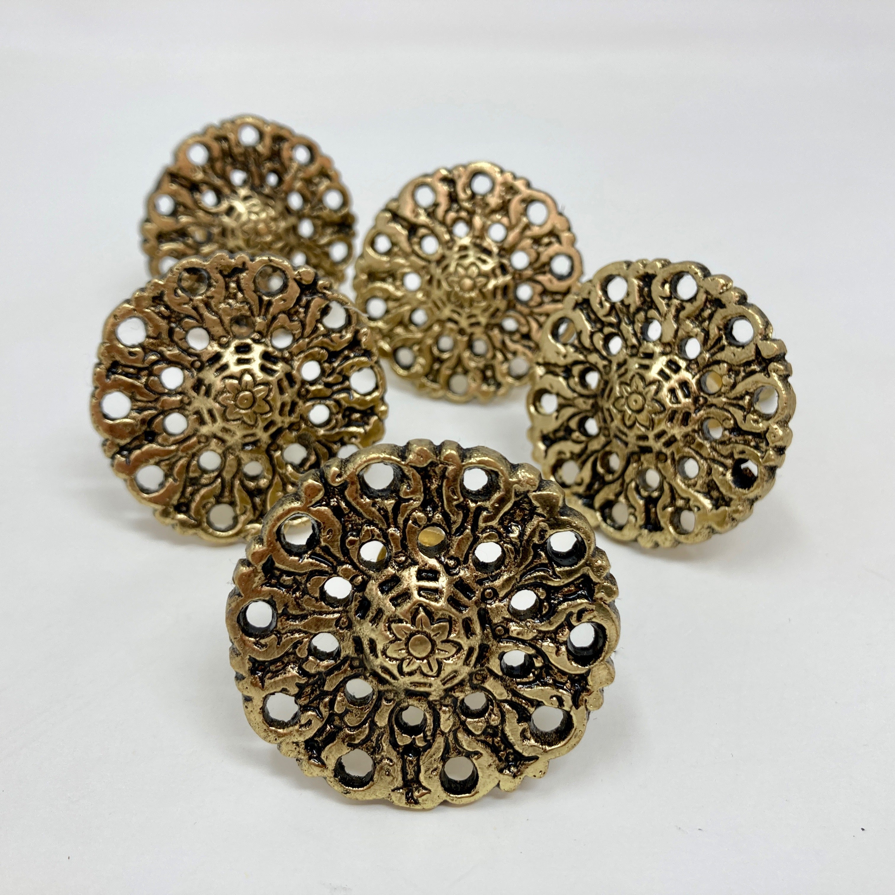 Vintage Filigree Metal Knob Old Gold Drawer Pull for Cabinets, Drawers Wardrobe, & Furniture