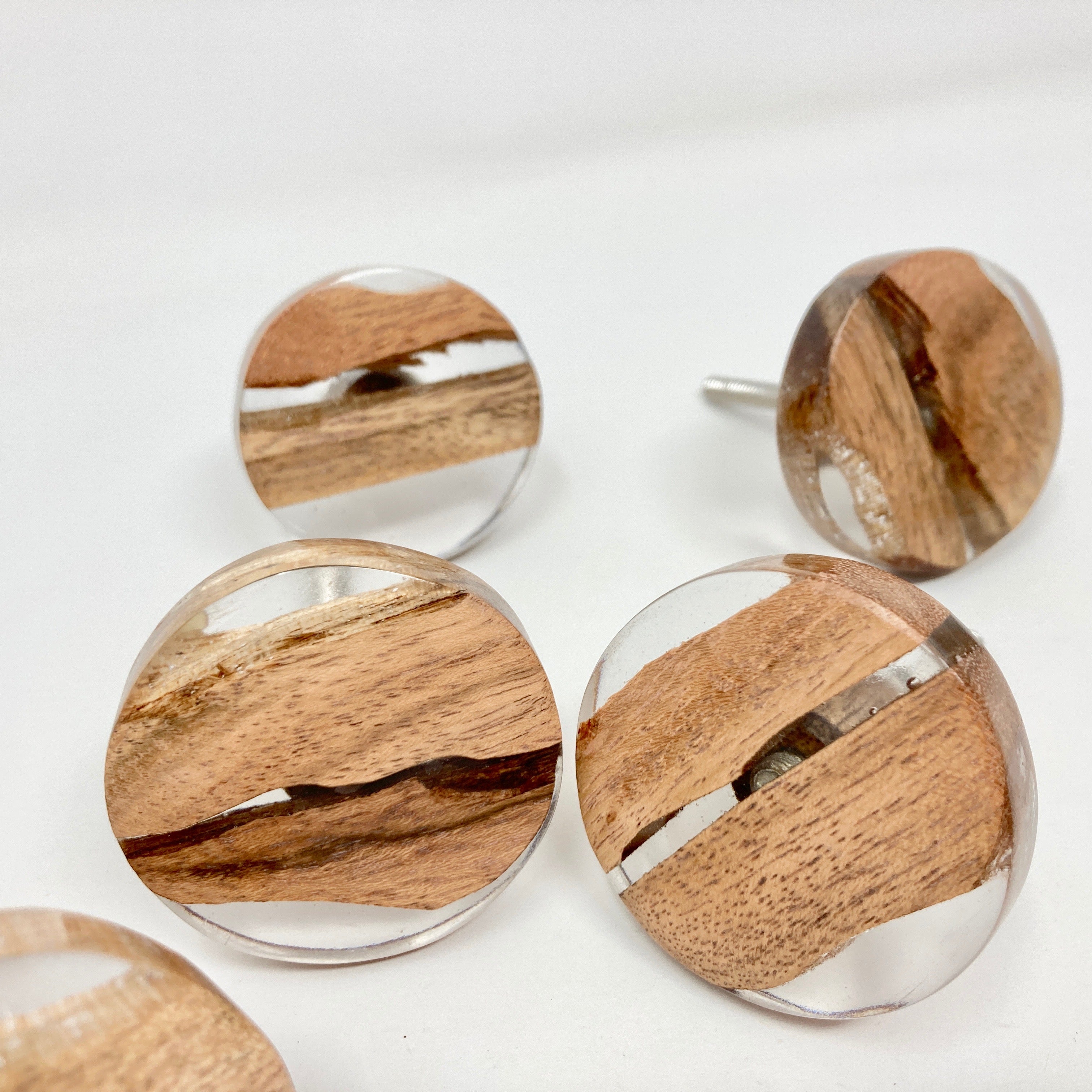 Round Clear Resin & Wood Knob