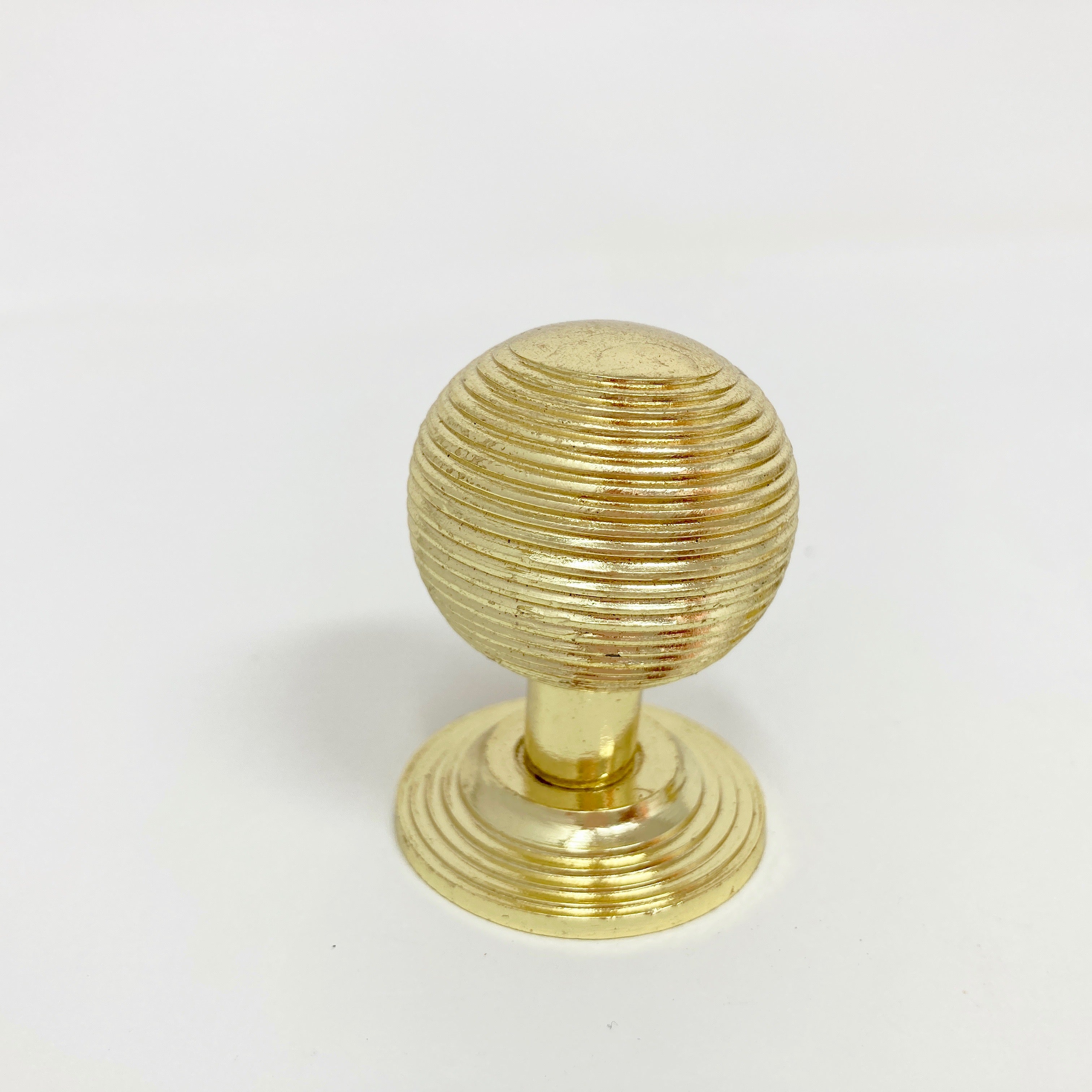 Beehive Cupboard or Drawer Knob in Distressed Gold, Antique Brass, Antique Pewter